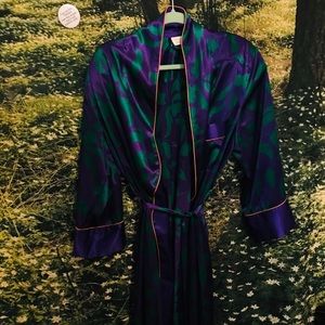 🧚🏼‍♀️VINTAGE Victoria’s Secret robe🧚🏼‍♀️